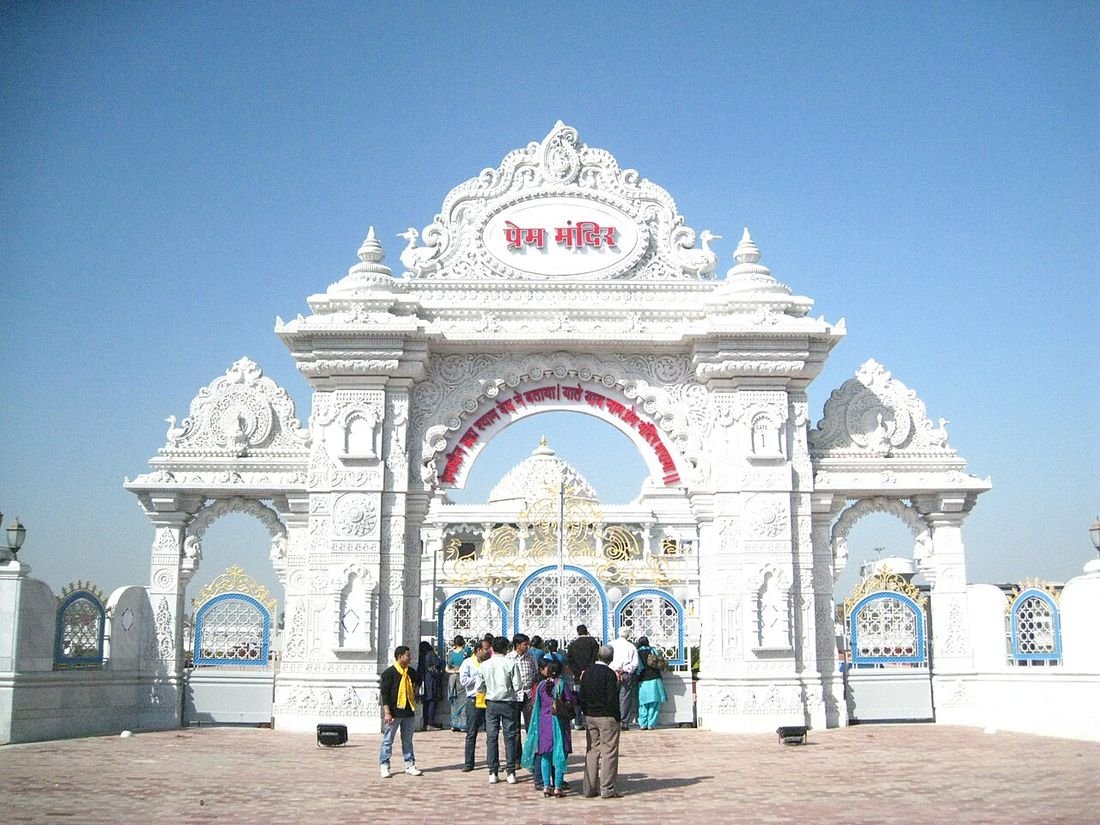 Temple gateway